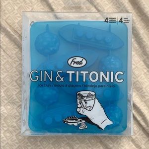 Gin & Titonic ice cube tray